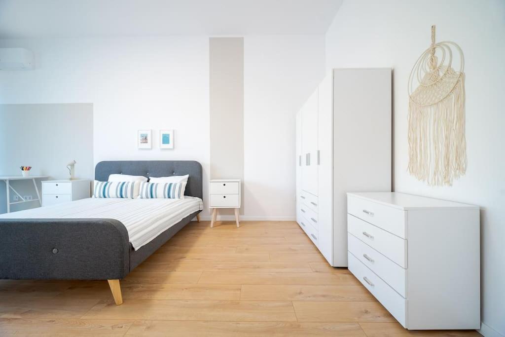 Mycampus 1 Bdrm, Stay 4, Free Parking, Garden, Self Check-In Szófia Kültér fotó