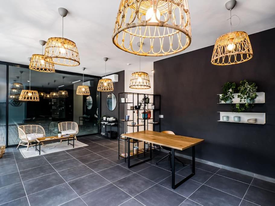 Mycampus 1 Bdrm, Stay 4, Free Parking, Garden, Self Check-In Szófia Kültér fotó